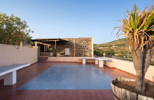 Pantelleria Cottage | Dammuso Rosa - Isola Di Pantelleria
