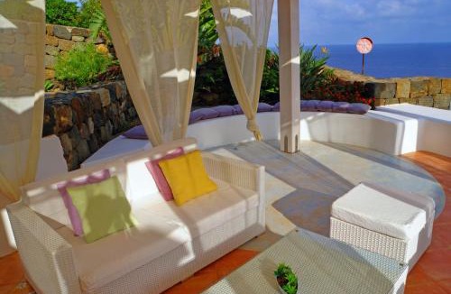 Pantelleria House | Dammuso Vento Del Sud