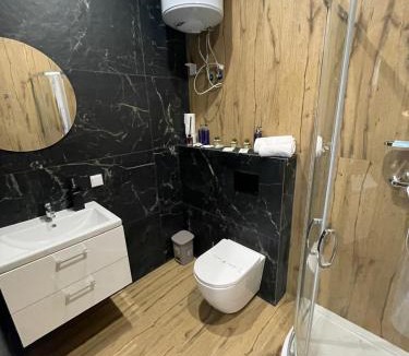 Carini Apartment | Dana