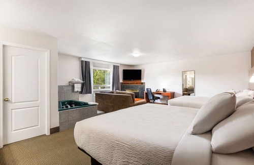 Valemount Hotel | Days Inn by Wyndham Valemount