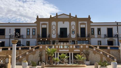 Marsala Hotel | Delfino Beach - CDSHotels