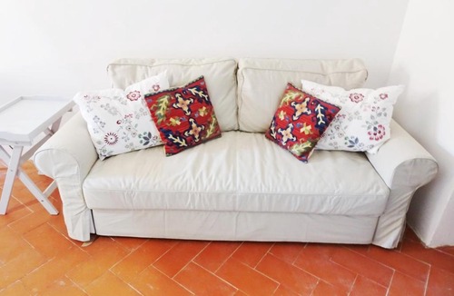 Castagneto Carducci Apartment | Delizioso appartamento con giardino vista mare