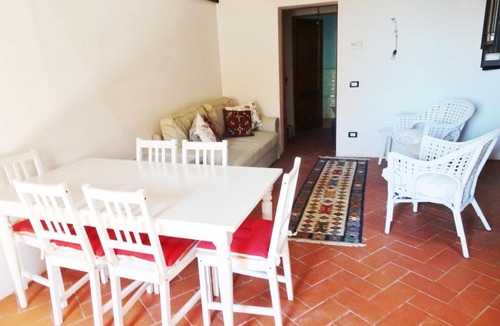 Castagneto Carducci Apartment | Delizioso appartamento con giardino vista mare