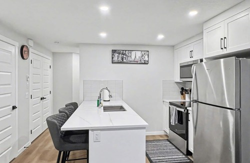 Southeast Calgary Apartment | Deluxe 2-Bedroom Getaway Near Mahogany Lake – Sleeps Up to 6