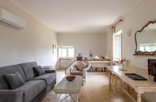 Raffo Apartment | Dependance a Baglio il Corvo by Wonderful Italy