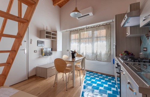 Oristano Historic Centre Condo | Dependence 1 Maison Belle èpoque & suites
