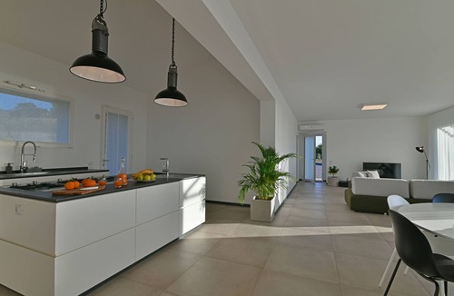 Coste Villa | Design Villa with Pool and Crossfit Gym
