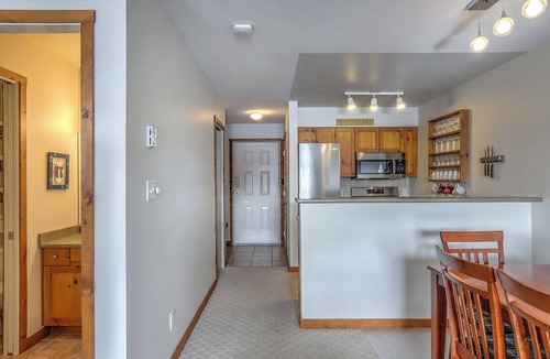 Silver Star Mountain Condo | Desirable Top Floor Creekside Condo - Awesome Views - Close to trails!