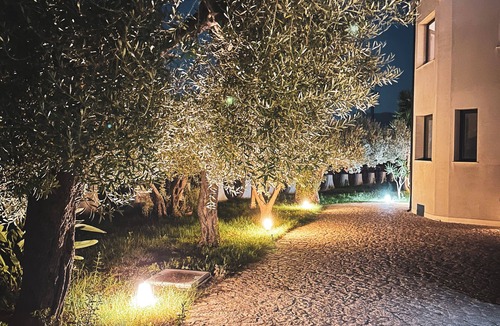 Carini House | Dimora Harmonia, authentic charm combined by modern and refined ambience.