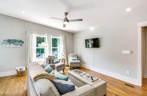 Reed Creek Apartment | Dock Access & Patio! Waterfront Apt in Hartwell