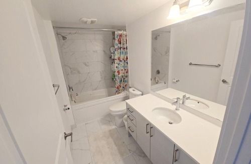 Downsview House | Downsview Park Retreat 1 - Rogers Stadium Getaway