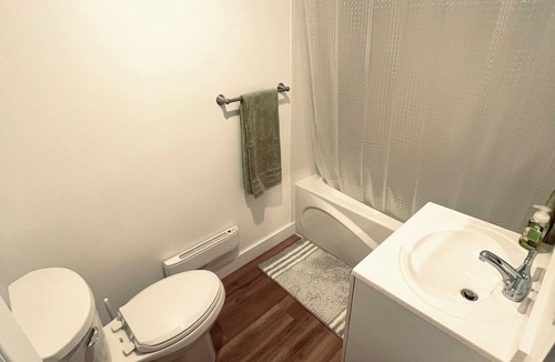 Charlottetown Apartment | Downtown-2BR APT-King-Parking-WiFi7