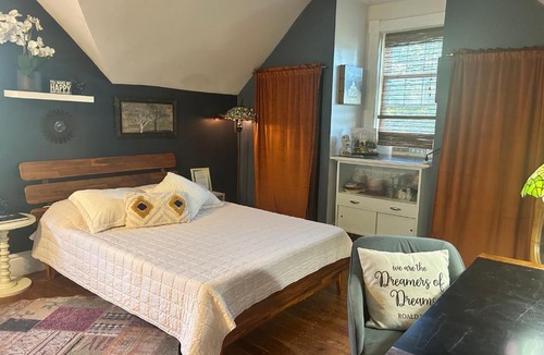 Hepworth Other | Dreamers Writing Farm, 3 Wooded Acres, Hepworth