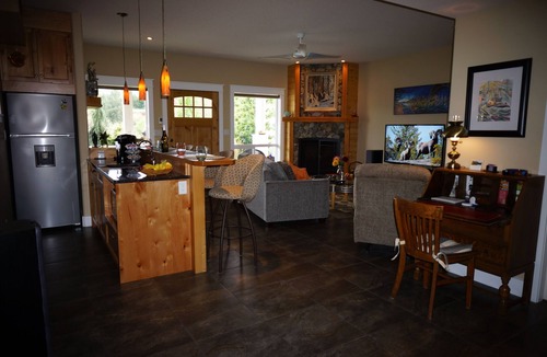 Okanagan-Similkameen Bed & Breakfast | Dreams B & B - Rock Creek Room