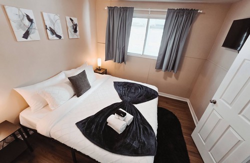 Montgomery House | Dreams off 16th