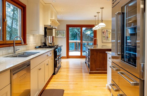 Whistler Cabin | Edel Hof Alpine Country Inn - A Whistler Retreat