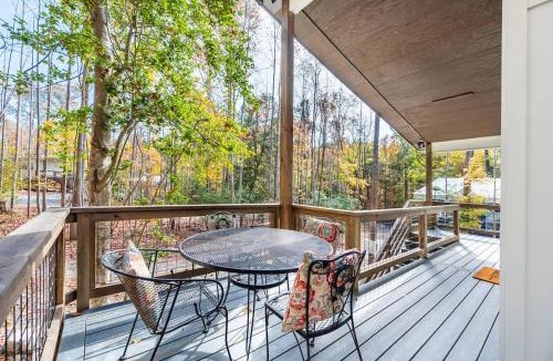 Bynum House | Elevate Treehouses - Book all 4 treehouses - Stonewall Road