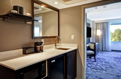 Cary Hotel | Embassy Suites by Hilton Raleigh Durham Research Triangle