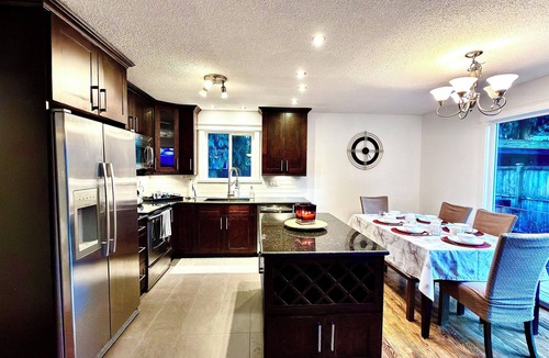 Langley House | Emerald 3Bed 1Bath Rancher 2C-D W/EvEs+Spa+BBQ+RKE