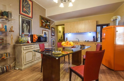 Santa Teresa di Riva Apartment | Enjoy a wonderful vacation by the sea in this beautiful and beachfront apartment!