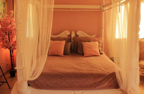Terrasini House | Esmaraldas House of Love