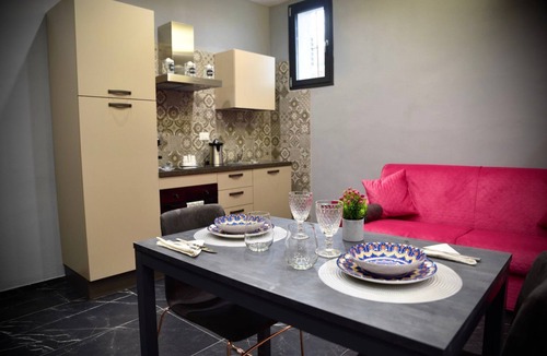 Porto Empedocle Apartment | Euphoria Infinity Suite with Jacuzzi and Sauna