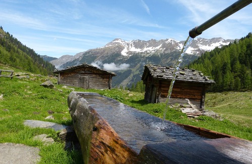 Anterselva Ski Chalet | Exclusive Chalet in front of majestic mountain landscape