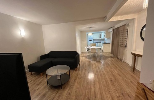 Pointe-aux-Trembles House | Experience comfort, style, and tranquility in this beautifully renovated home.