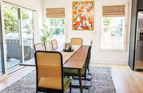 Apex House | Experience "The Grande 532" in Downtown Apex!
