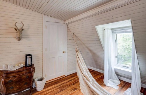 Belmont Apartment | Fairytale Loft Suite | 1 bed, 1 bath Luxury Apartment in Downtown Belmont