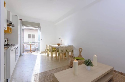 Castellammare del Golfo Apartment | Family friendly spacious 3bed apartment in Castellammare del Golfo with WiFi AC