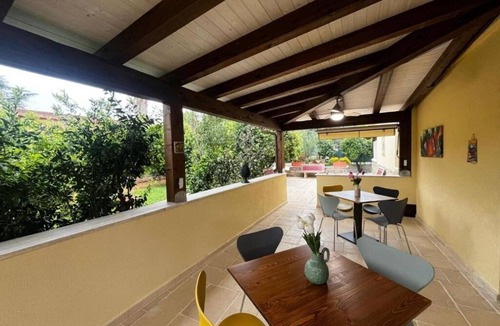 Palermo House | Fantastic - Holiday House in a green oasis of Palermo Deluxe room (2+1)
