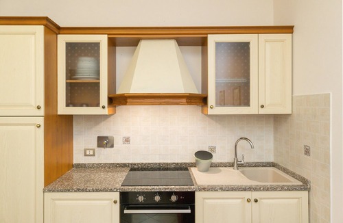 Campiglia Marittima Other | Farmhouse "Il Girasole - Malva" with Shared Pool, Shared Garden & Wi-Fi