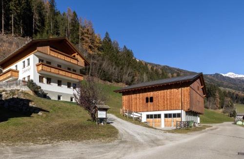 San Giovanni Apartment | Ferienwohnung am Zehenthof
