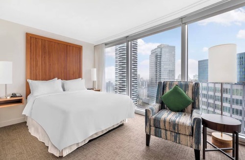 Downtown Vancouver Hotel | MAJOR INTERNATIONAL SPORTING EVENT dates available: 1 Bedroom hotel suite sleeps 4, in the heart of downtown