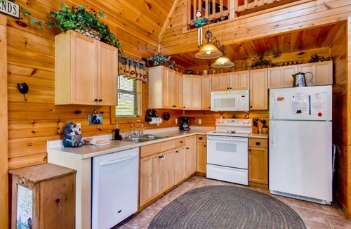 Smoky Mountains House | Four Bears Barn Cabin