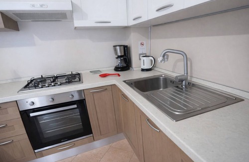 Cavalcaselle Apartment | Francy House: Pool, Relaxation, Lake Garda, A/C, WiFi