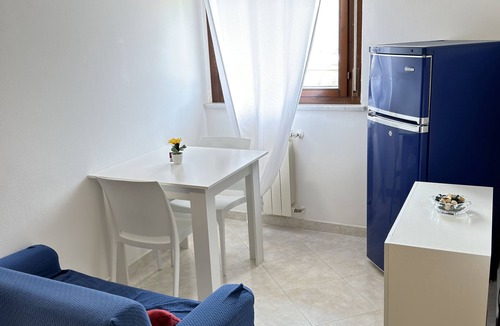 Termini Imerese House | Furnished apartment with 2 bedrooms, kitchen, bathroom with shower and parking space
