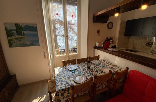 Gonte Apartment | Gardenia apartment in Oggebbio with lake view