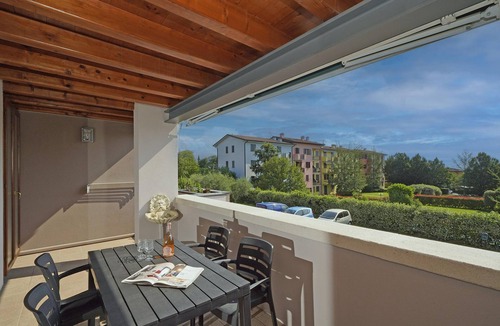 Rivoltella Apartment | Garofano P1 9 by Wonderful Italy