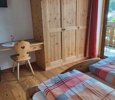 Renon Bed & Breakfast | Gasthaus Alpenflora
