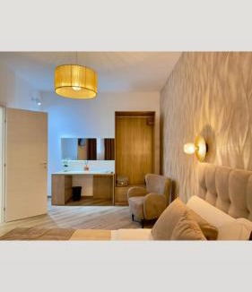 Monte di Pieta Apartment | Gemy House