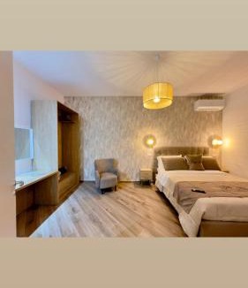 Monte di Pieta Apartment | Gemy House