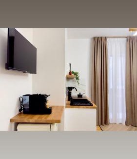 Monte di Pieta Apartment | Gemy House