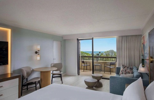Shipyard Plantation Hotel | Get Ready for Blissful Getaway! Beachfront, w/Swimming Pool, Pets Are Welcome!