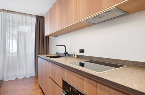 Trodena Apartment | Goldener Adler Apartment Classic 3 with Balcony, Sauna, and Breakfast Included - new 2026
