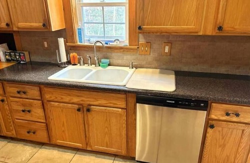 Max Meadows Cabin | GORGEOUS 20-Acre Modern Rustic Cabin! Walking Trails & Nearby Lake Access!