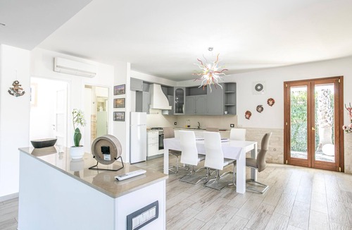 Casa Papa House | Gorgeous home in Modica