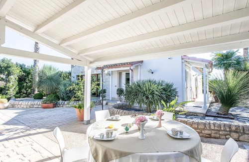 Casa Papa House | Gorgeous home in Modica