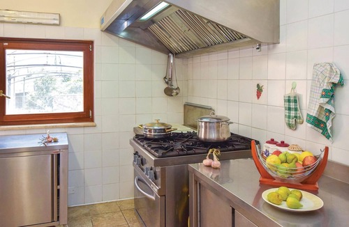 Nicosia House | Gorgeous home in Nicosia with WiFi